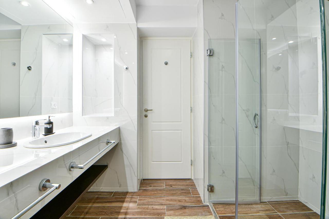 Boutique40 Luxury Apartment Atene Esterno foto